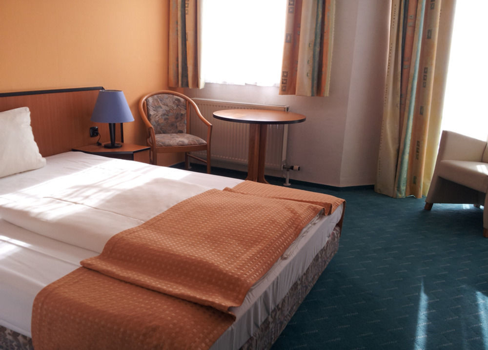 Trip Inn Kongresshotel Frankfurt-Rodgau Ngoại thất bức ảnh