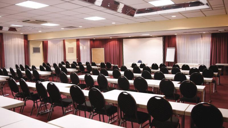 Trip Inn Kongresshotel Frankfurt-Rodgau Ngoại thất bức ảnh